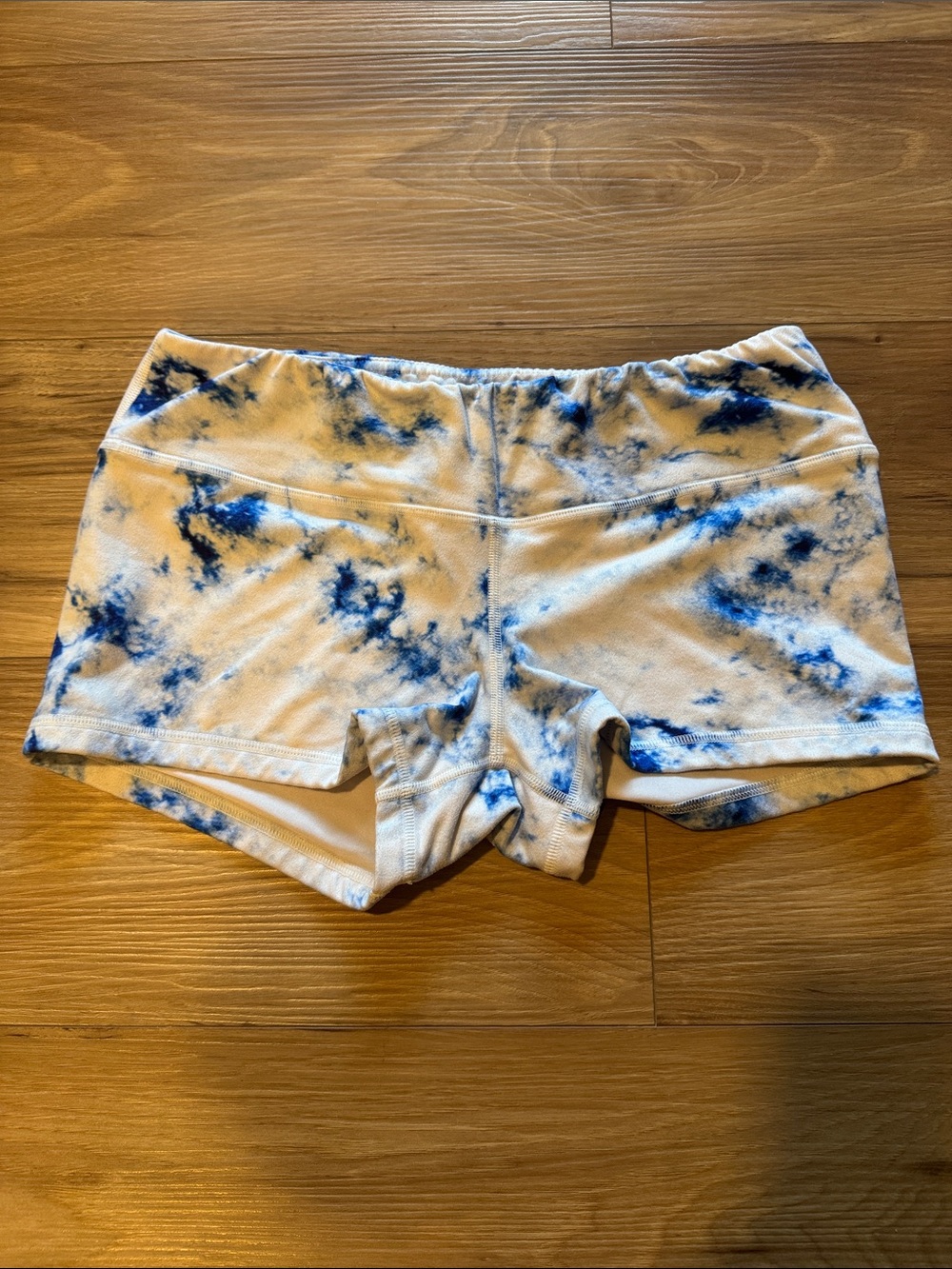 FLEO "Indigo Blue" Tie Dye Athletic Workout Shorts - Size L